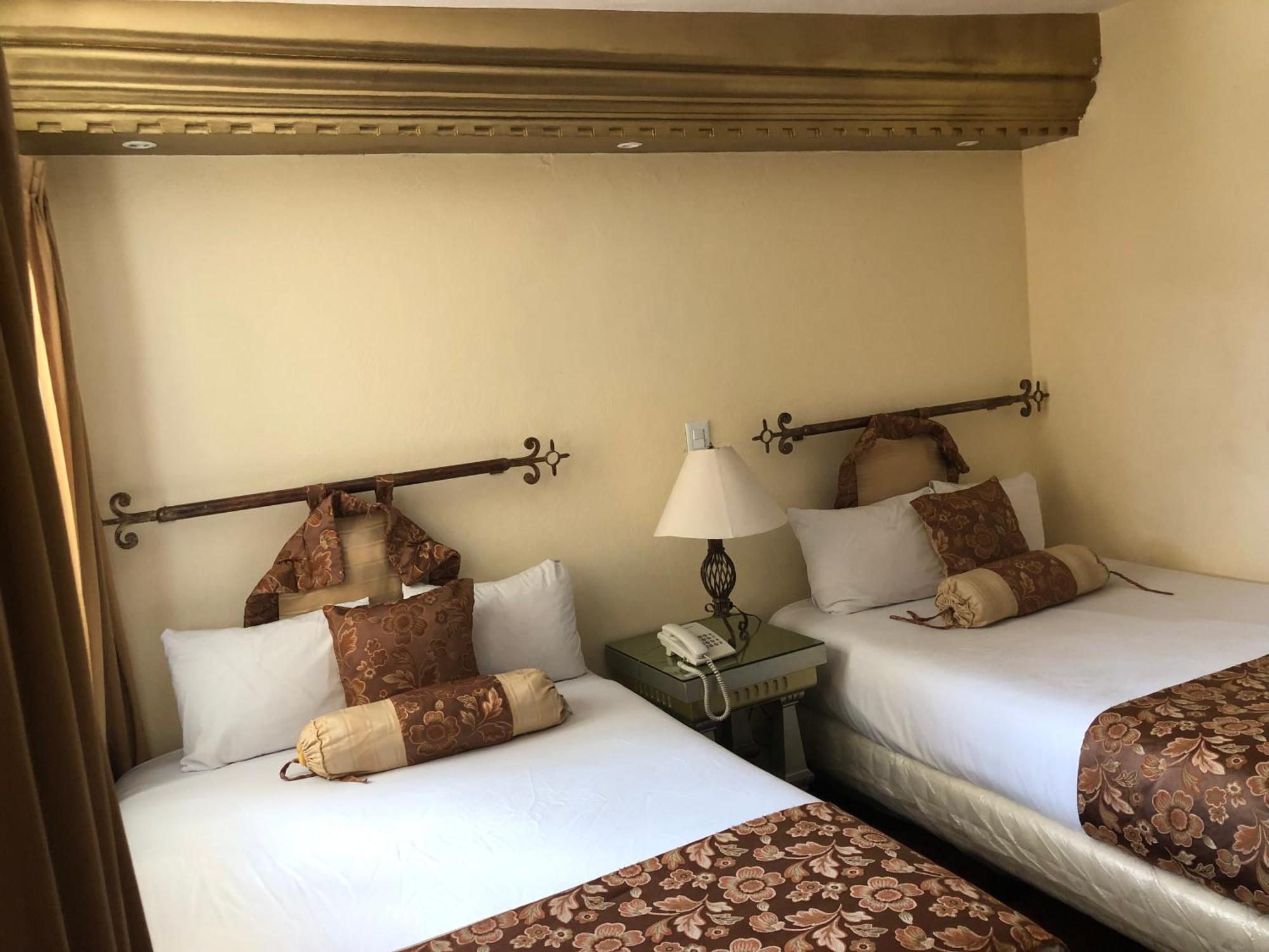 Hotel Elena Puebla Ngoại thất bức ảnh